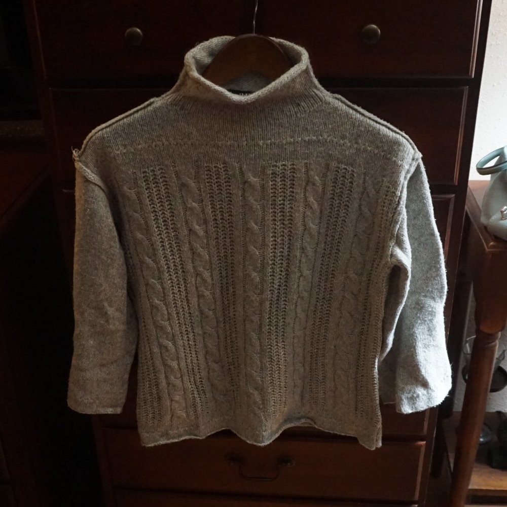 a.n.a. Grey Sweater Womens XS